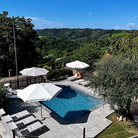 Belvedere Bike Hotel Montà المظهر الخارجي الصورة